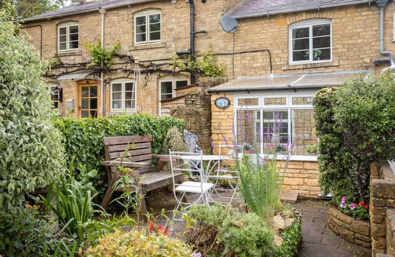 Alice Cottage 布洛克利 外观 照片